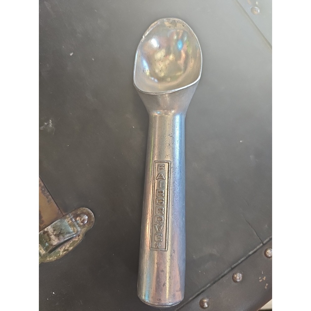 Vintage Fairgrove Aluminum Ice Cream Scoop